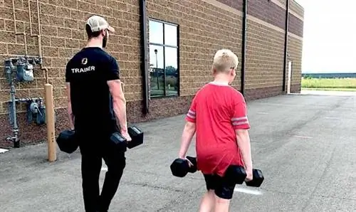 Молодежь, вы должны заслужить право поднимать тяжести