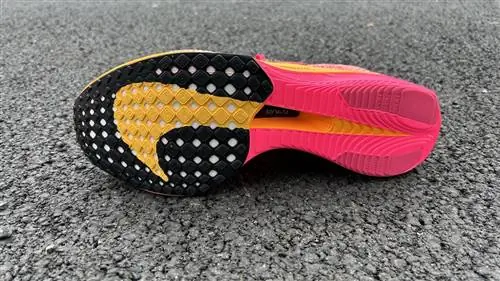 Nike Vaporfly 3 демонстрирует подошву