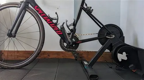 Турботренажер Zwift Hub