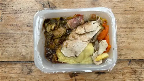 Подготовка кухни к рождественскому ужину