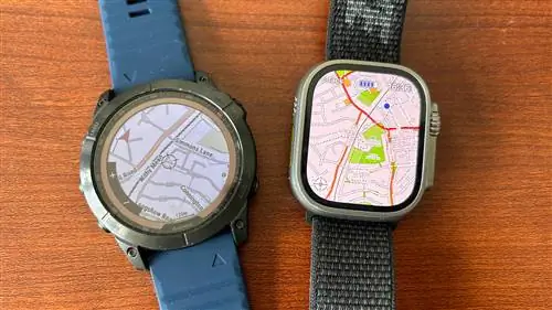 Garmin Fenix 7 и Apple Watch Ultra Garmin Fenix 7 и Apple Watch Ultra