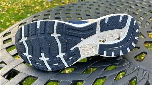 Подошва кроссовок Brooks Ghost 15