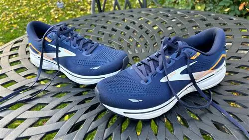 кроссовки Brooks Ghost 15