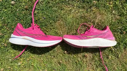 Saucony Endorphin Speed 3, слева; Saucony Endorphin Pro 3, правый