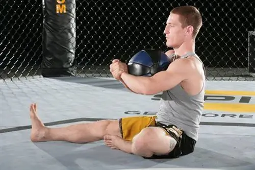 Тренировка UFC для железного ядра