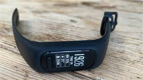 Фитнес-трекер Garmin Vivosmart 5.