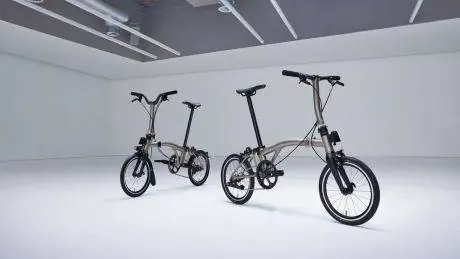 Новые складные велосипеды Brompton T Line исключительно легкие, но их цена начинается от 3750 фунтов стерлингов