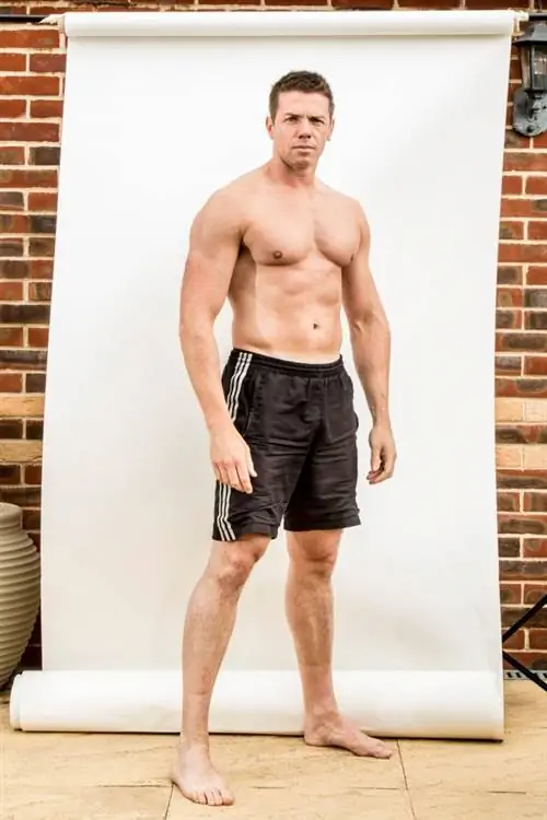 Чарли Бертон