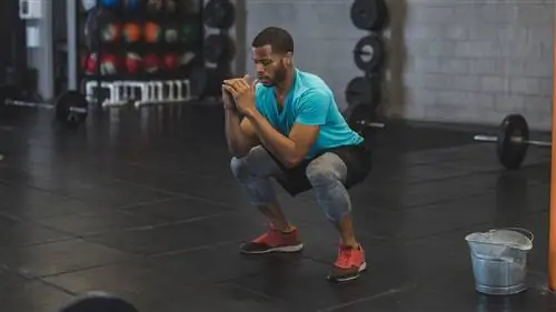 Приседания без веса