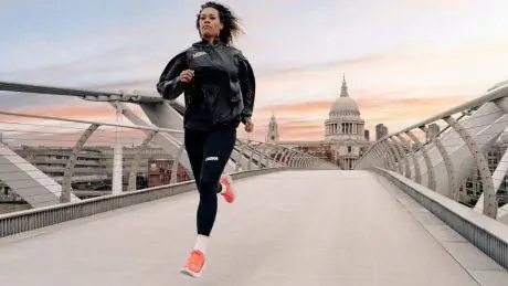 Обзор беговых кроссовок Hoka Carbon X2