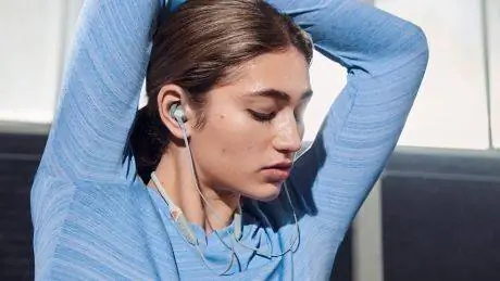 Обзор беспроводных спортивных наушников Adidas RPD-01