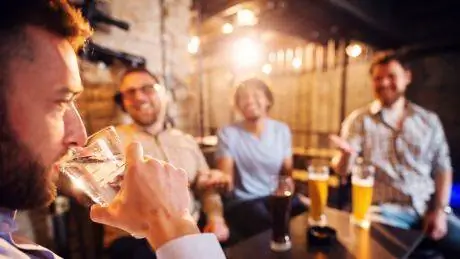 Шесть советов, которые помогут стать трезвым в октябре немного проще