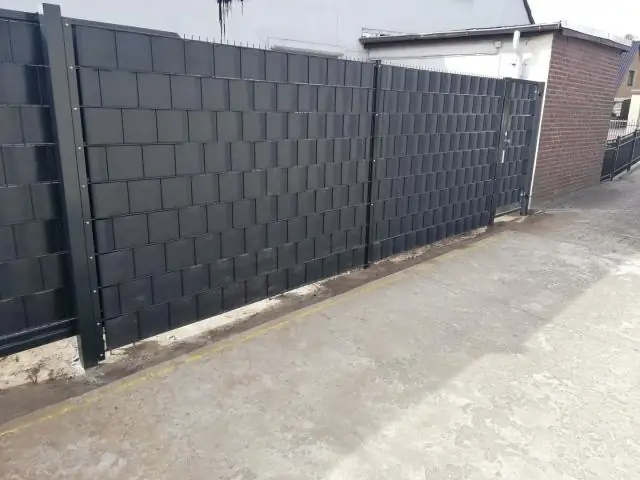 Как построить перила на лестнице?