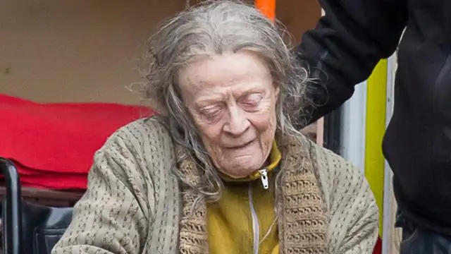 Кто играет в рекламе Snickers?