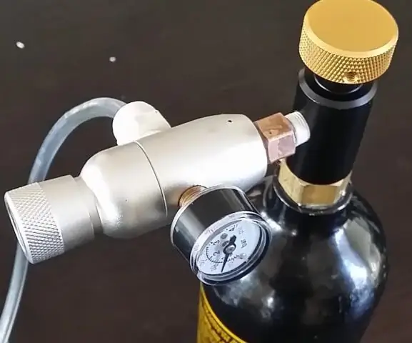 Насколько большой резервуар с CO2 мне нужен для кегератора?