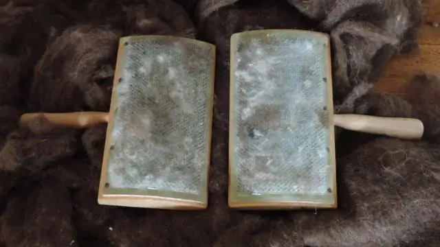 Как прикрепить вешалку с замочной скважиной?