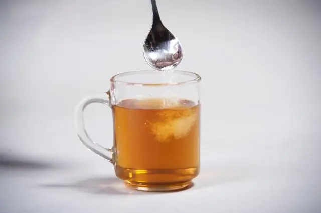 Что делает Первая футболка?