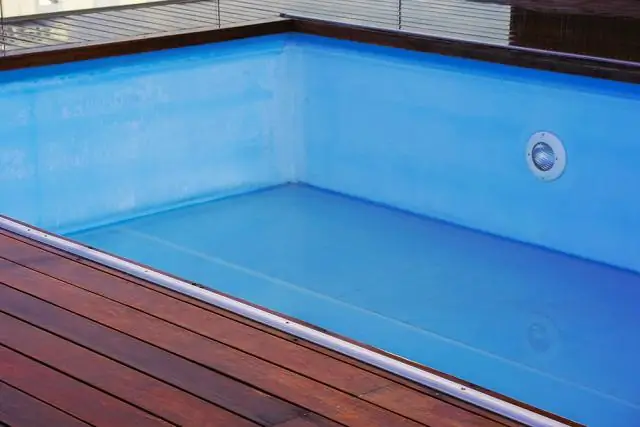 Как слить лишнюю воду из бассейна?