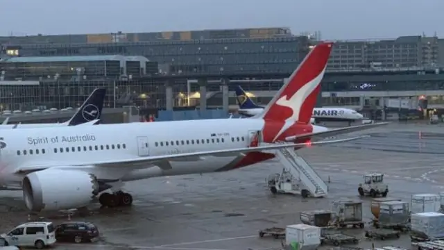 Qantas летает в Лонсестон?