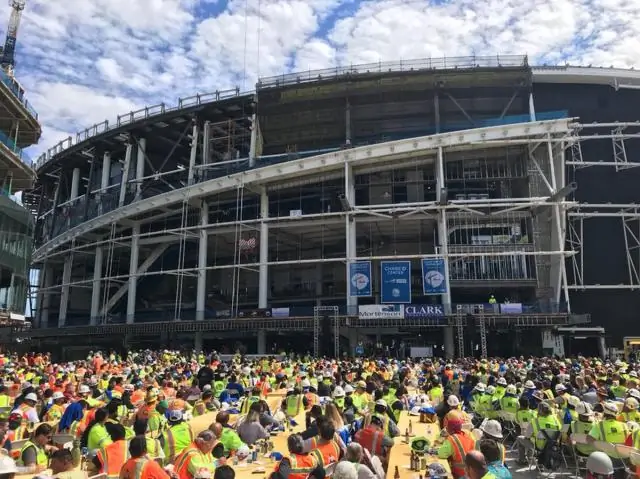 Центр Чейза больше Оракула?