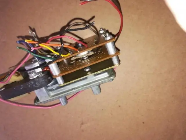 Будет ли 36-вольтовый гольф-мобиль работать от 24 вольт?