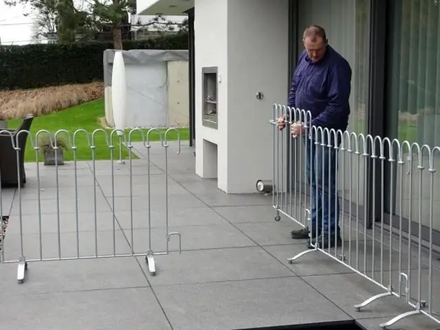 Есть ли закон, чтобы вокруг бассейна был забор?