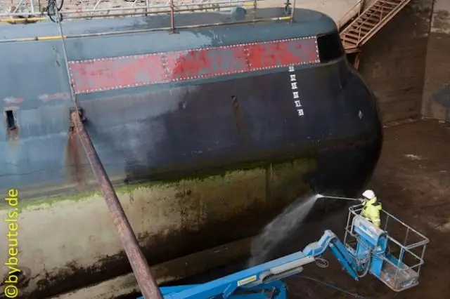 Сколько стоит сухой док лодки?