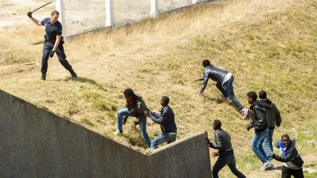 Доски для прыжков в воду незаконны в Массачусетсе?