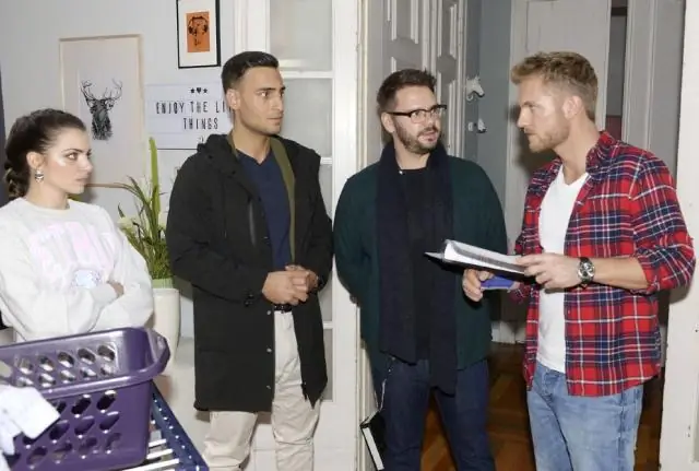 Каковы отношения между Рольфом и Азученой?