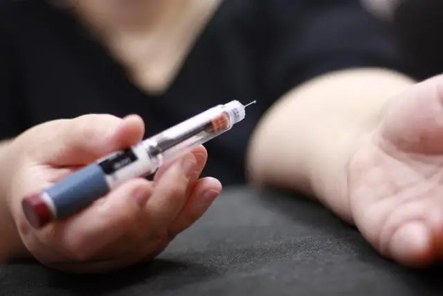 Какие бывают типы журнальных столиков?