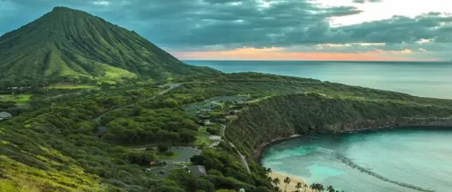 Какие типы рельефа встречаются на Гавайях?