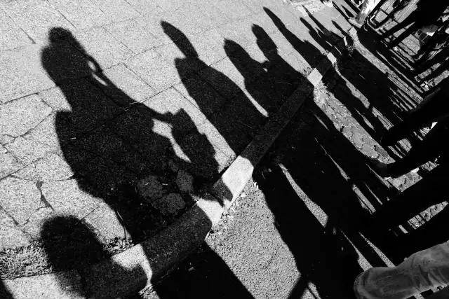 Что такое тема и очередь в JMS?