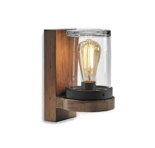 Какое дерево используется на баскетбольной площадке?