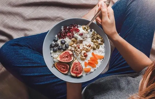 Когда лучше поесть перед заплывом?