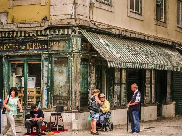 Сколько здесь ресторанов Golden Corral?