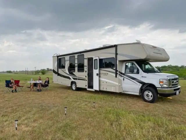 Могут ли мобильные дома выдержать ураган?