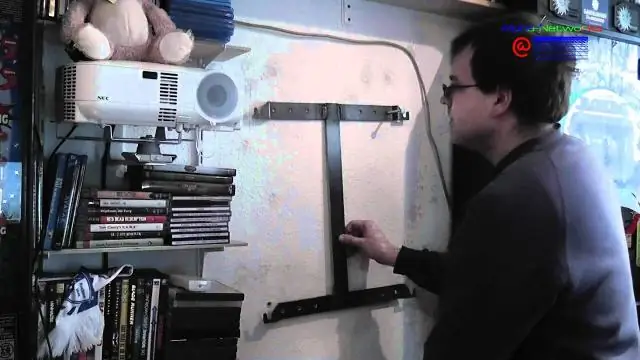 Как повесить табличку?