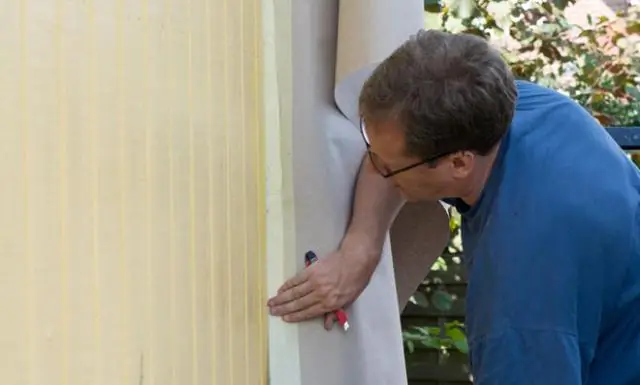 Следует ли конопатить деревянный сайдинг?