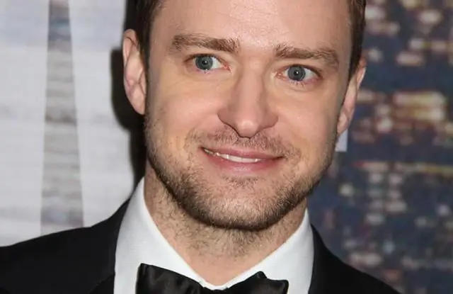 Кто выиграл турнир по гольфу знаменитостей на озере Тахо?