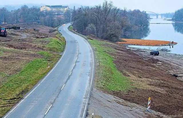 Какова длина пролива Кука?