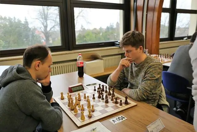 В какую игру играют Ашер и Джонас, почему играет Джонас?